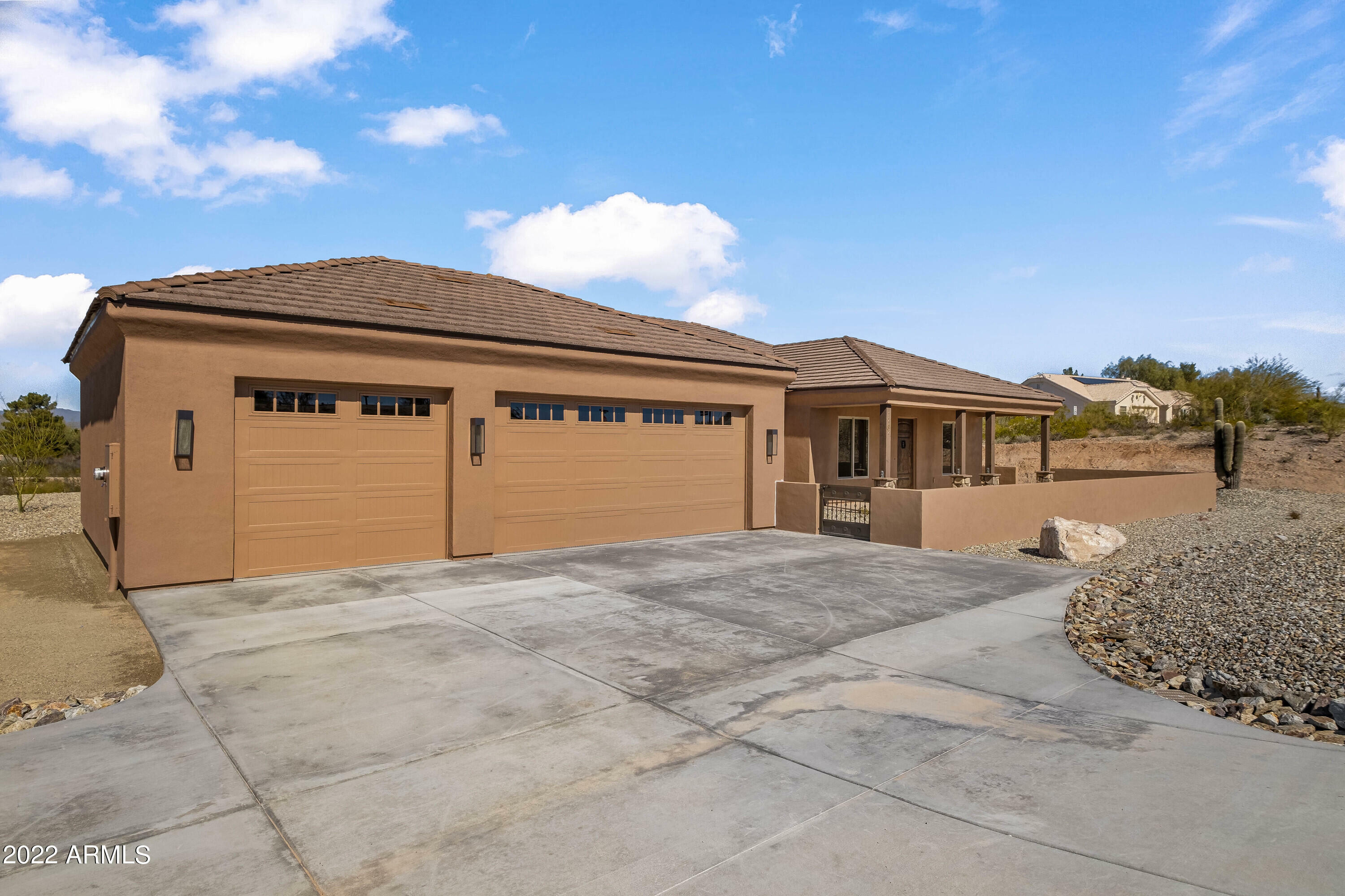 Property Photo:  1202 W Palo Verde Drive  AZ 85390 