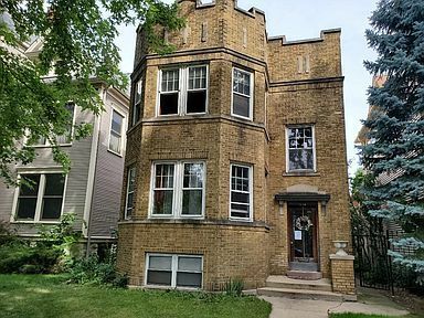 Property Photo: 1836 W Byron Street 2 IL 60613