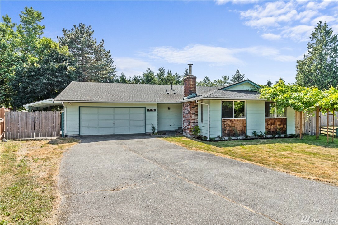 Property Photo: 6120 137th St SE WA 98208
