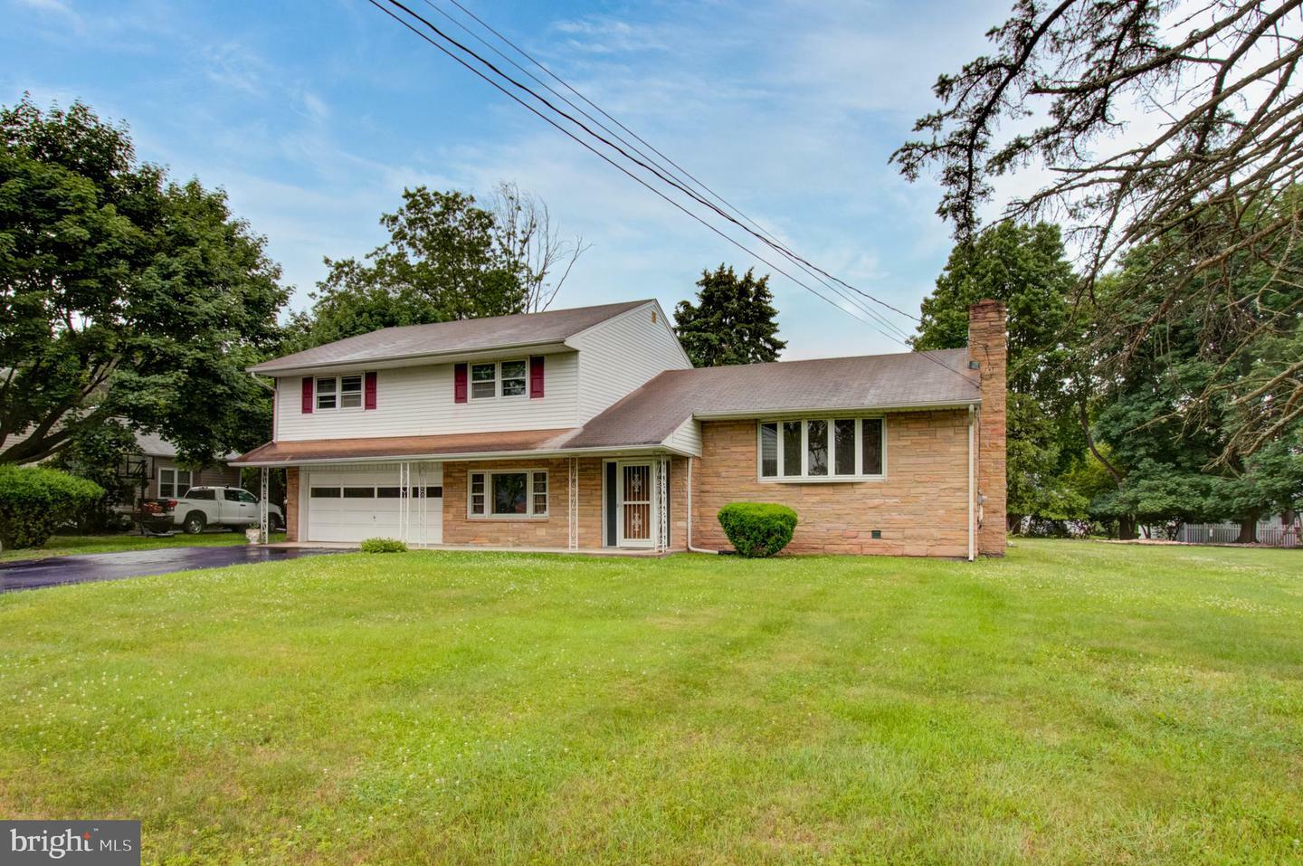 Property Photo: 42 Federal City Road NJ 08638