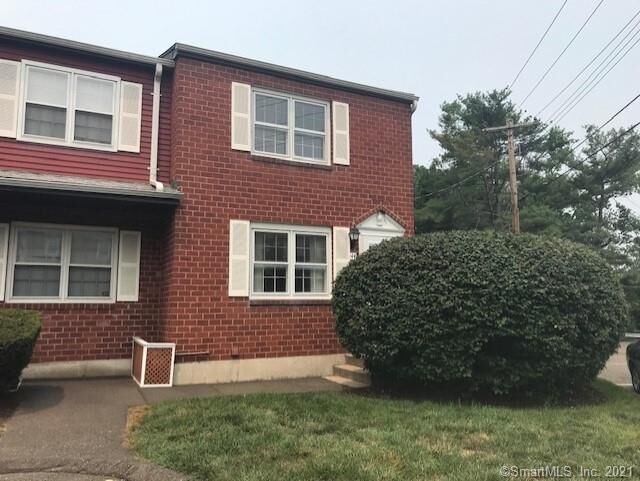 Property Photo: 44 Savin Park 44 CT 06516