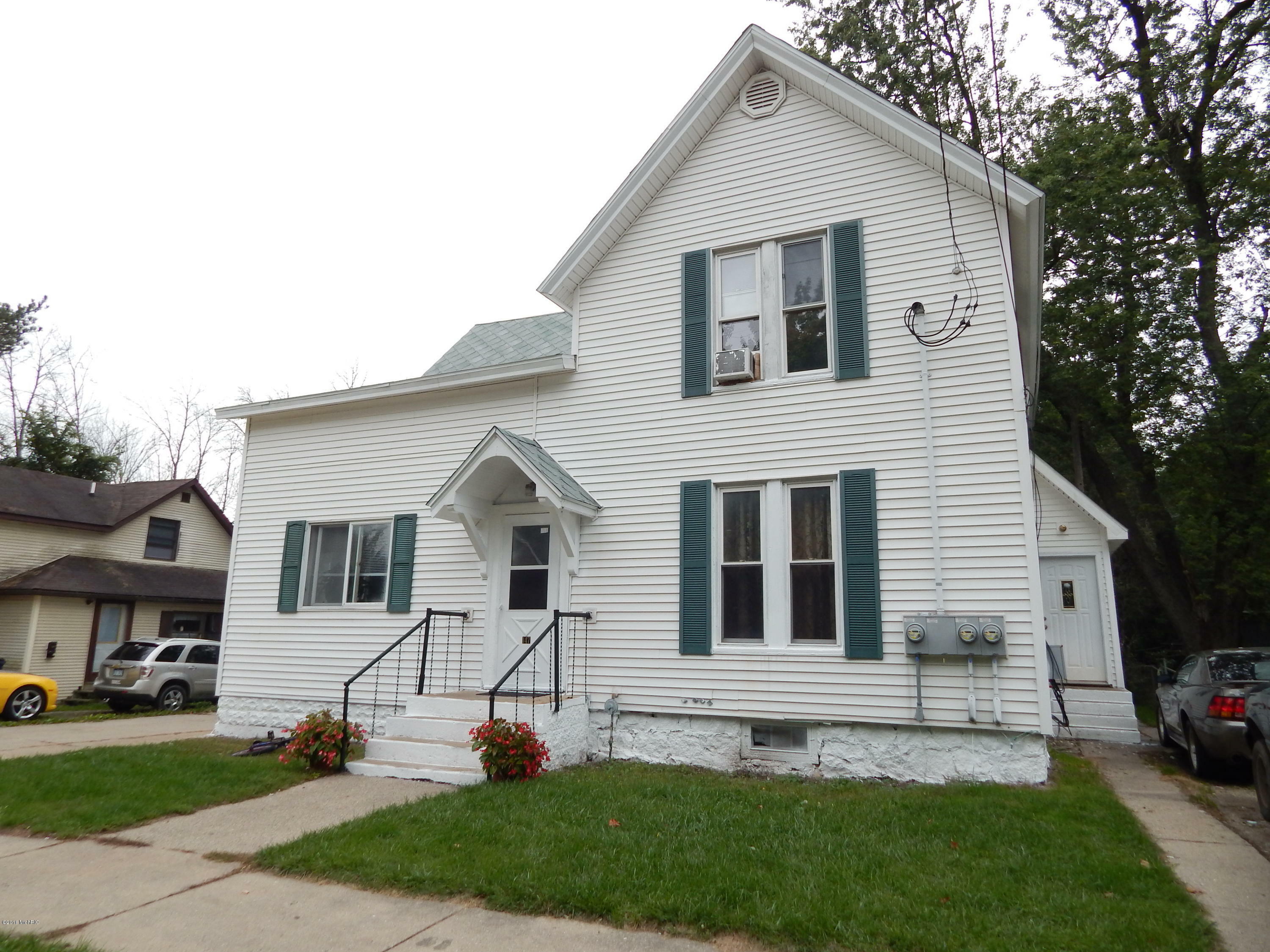 Property Photo:  147 N Union Street  MI 49345 