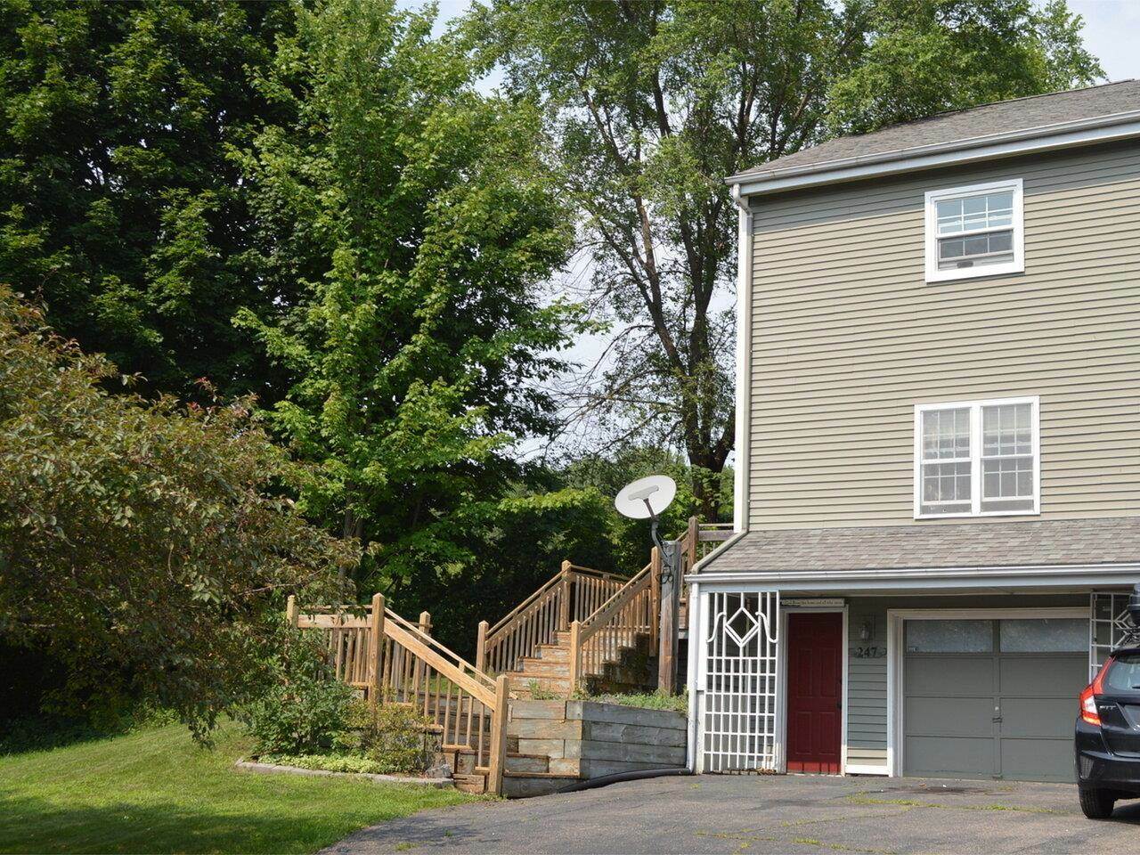 Property Photo:  247 Hickok Street 2B  VT 05404 