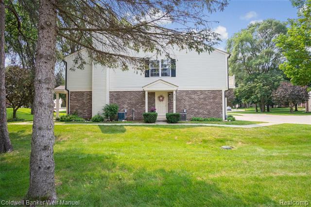 Property Photo: 2117 Hidden Meadows Dr Unit D 40 MI 48390