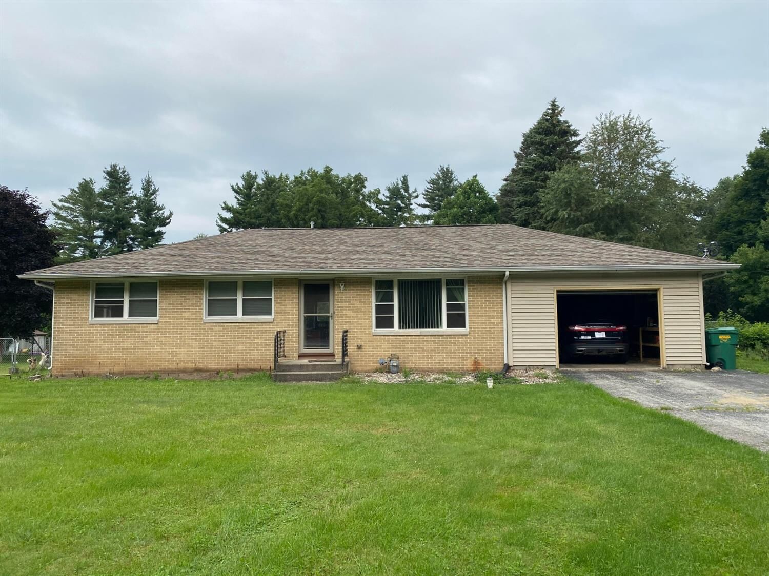 Property Photo:  132 Longwood Drive  IN 46350 