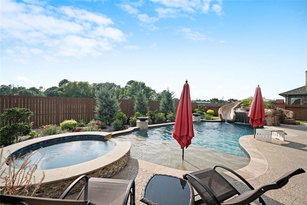 Property Photo: 2808 Afton Drive TX 77581