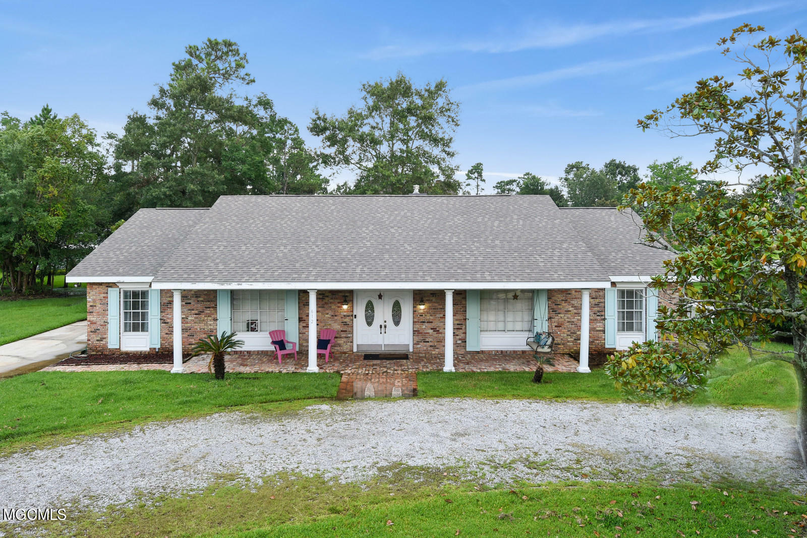Property Photo: 612 Highland Drive MS 39520