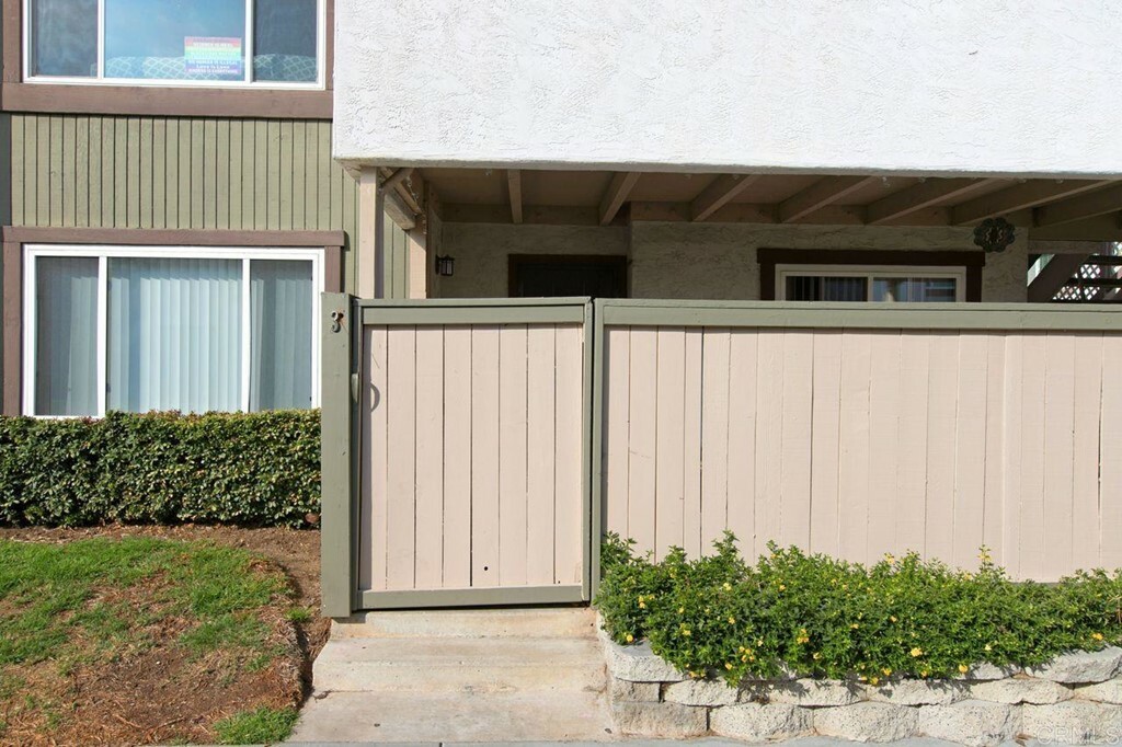 Property Photo:  9877 Caspi Gardens Dr Unit 3  CA 92071 