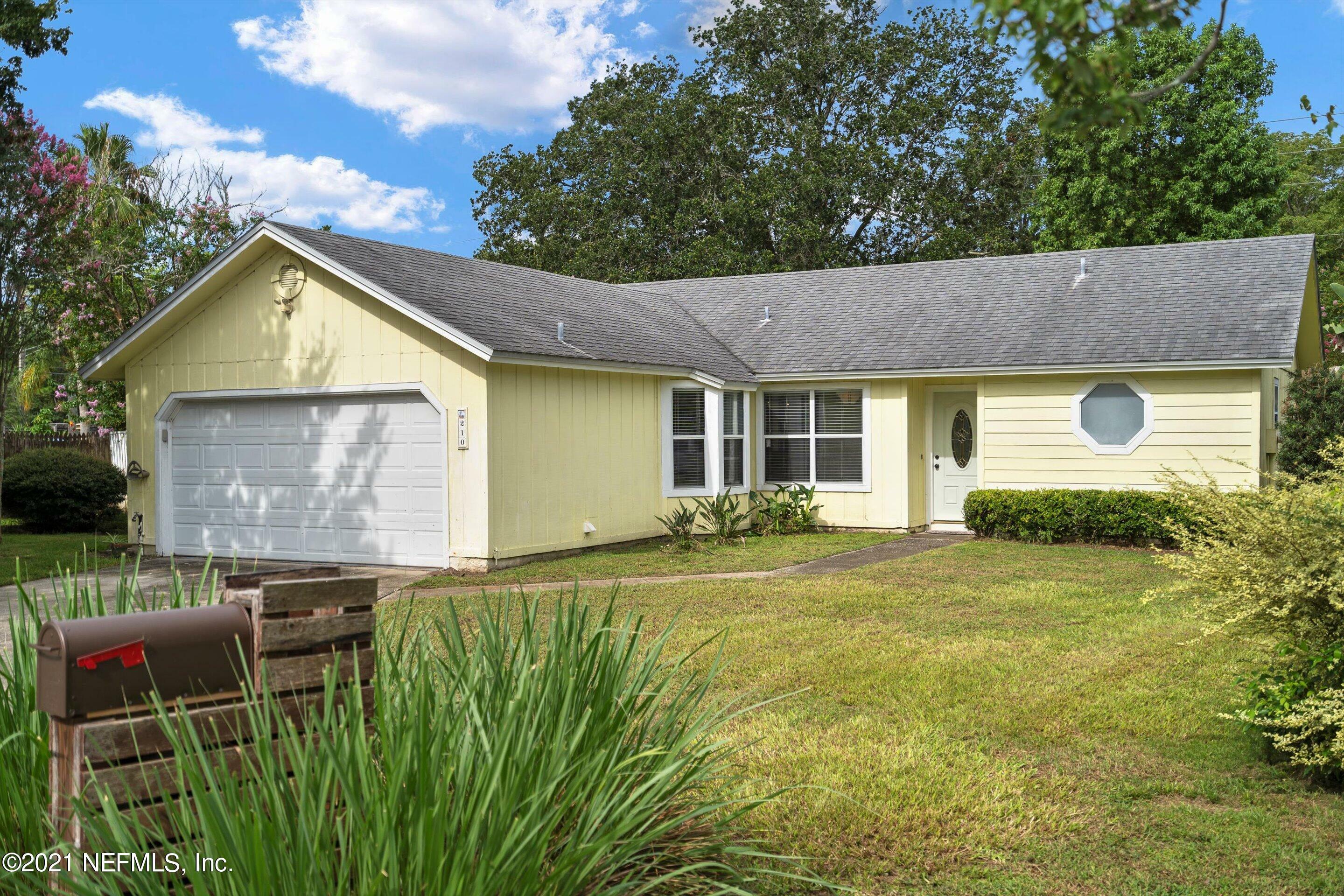 Property Photo:  210 Winter Springs Way  FL 32225 