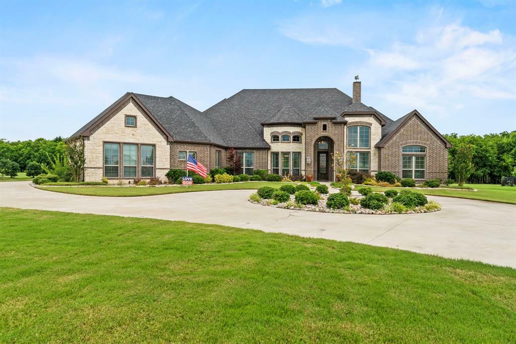 Property Photo: 2430 Wincrest Drive TX 75032