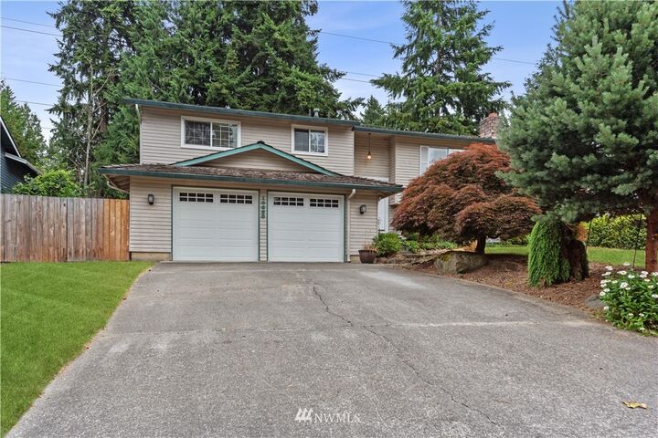 Property Photo:  10630  161st Court NE  WA 98052 