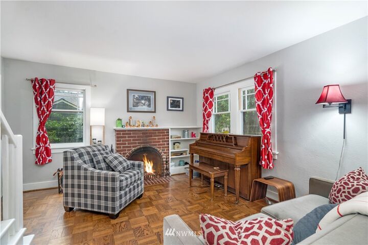 Property Photo: 19910 Fremont Avenue N WA 98133