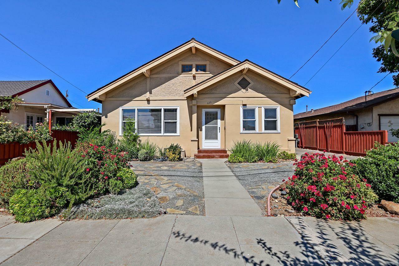 Property Photo:  686 North 19th Street  CA 95112 