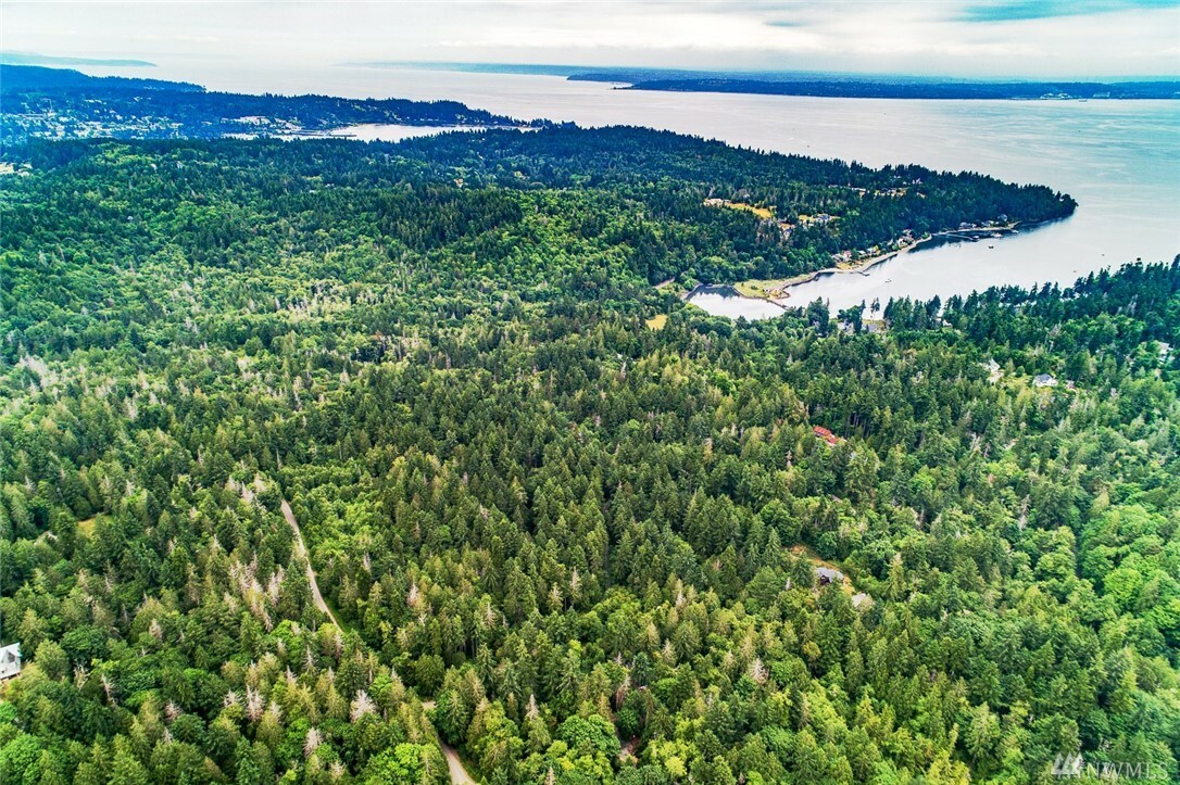 Property Photo:  0 NE Tani Creek Lot L1 Rd  WA 98110 