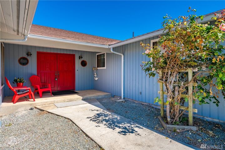 Property Photo: 8060 Niska Rd WA 98230