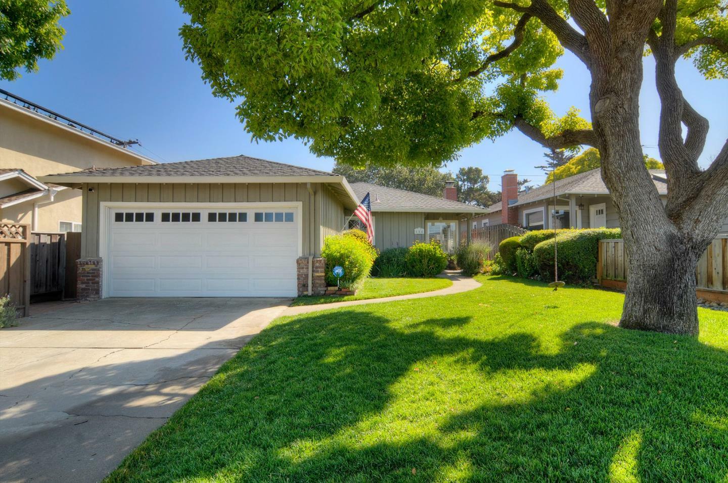 Property Photo:  184 Lyndhurst Avenue  CA 94070 