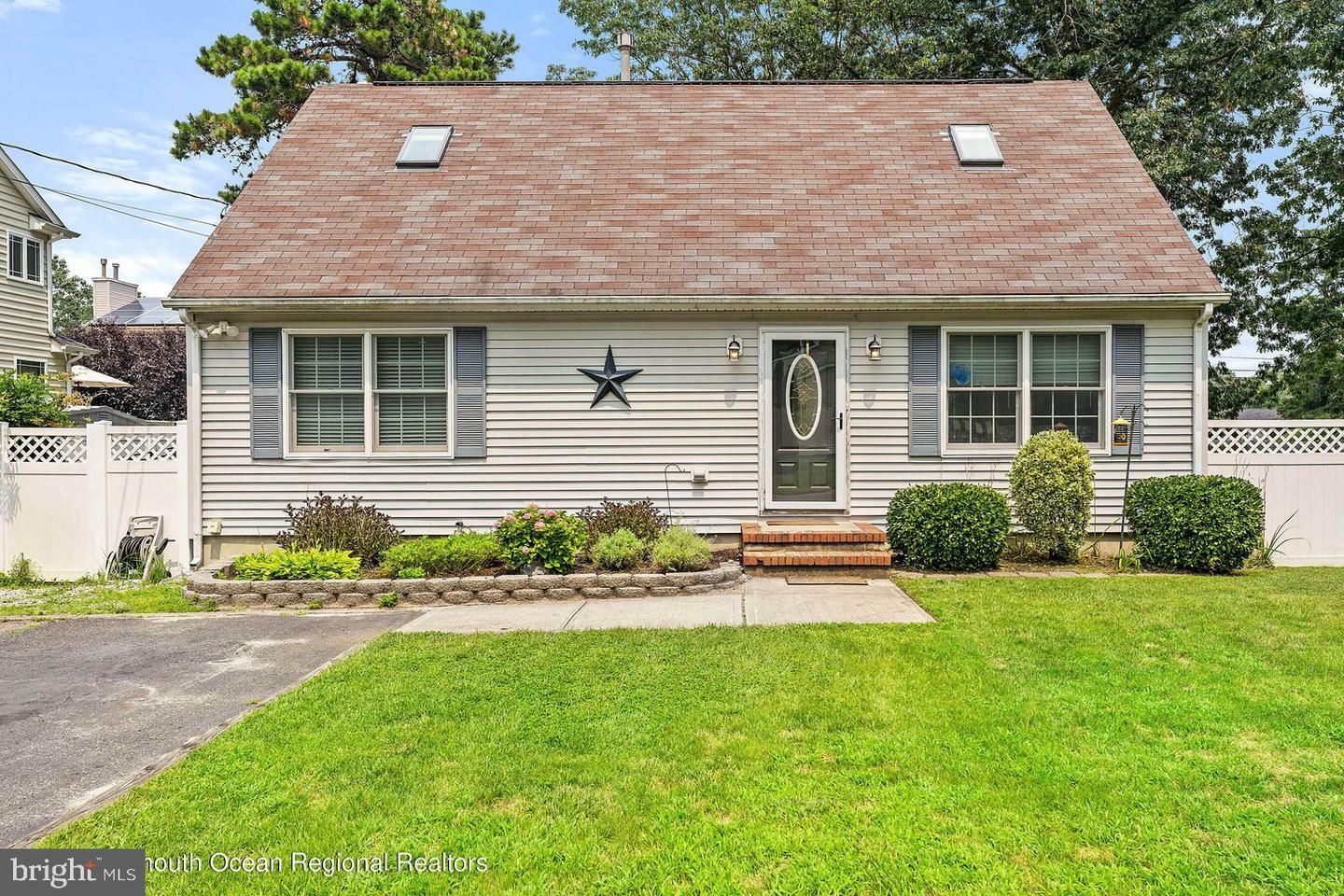 Property Photo:  841 3rd Avenue  NJ 08757 