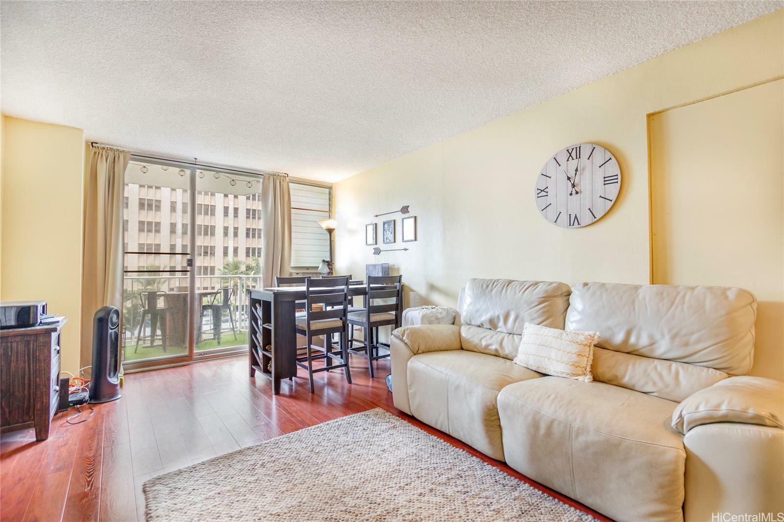 Property Photo:  1617 Kapiolani Boulevard 802  HI 96814 