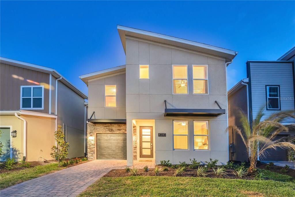 Property Photo:  4340 Quote Street  FL 34746 