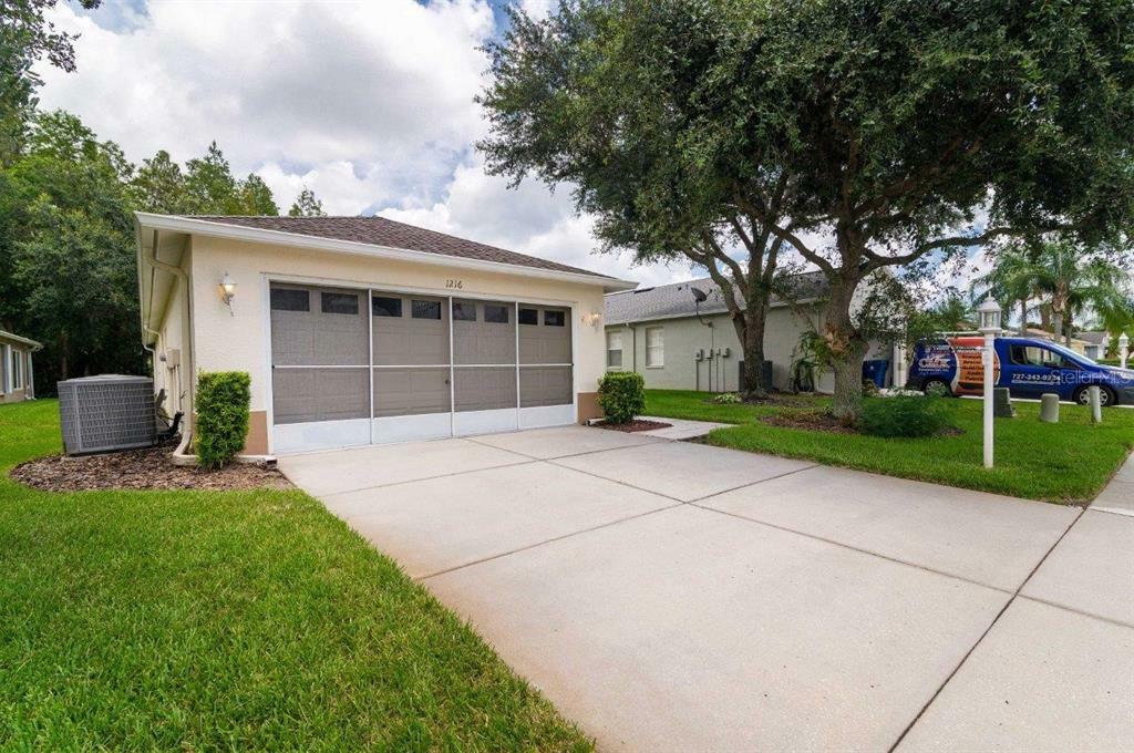 Property Photo:  1216 Winding Willow Drive  FL 34655 