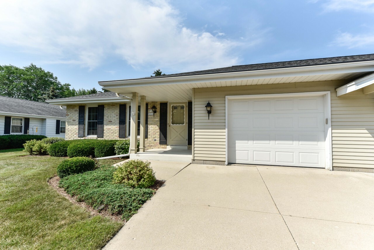 Property Photo: W72n1063 Hampton Ave WI 53012