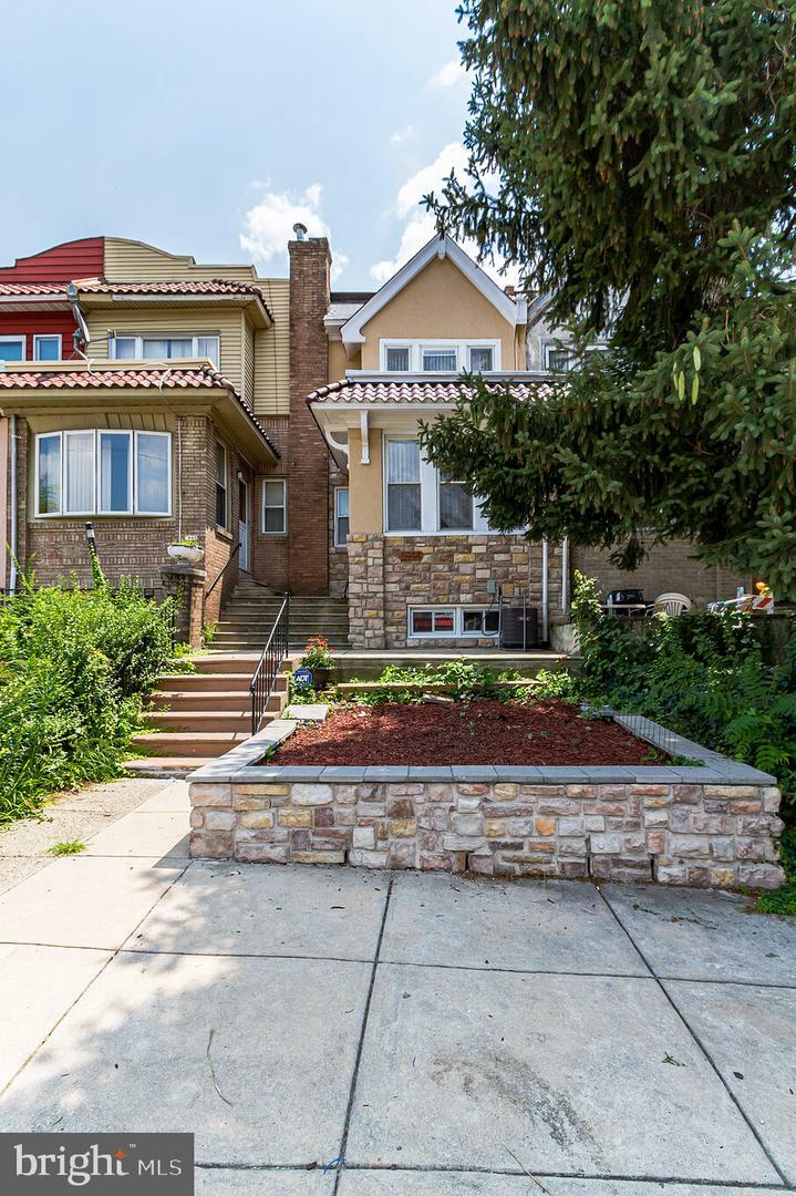 Property Photo: 5944 Warrington Avenue PA 19143