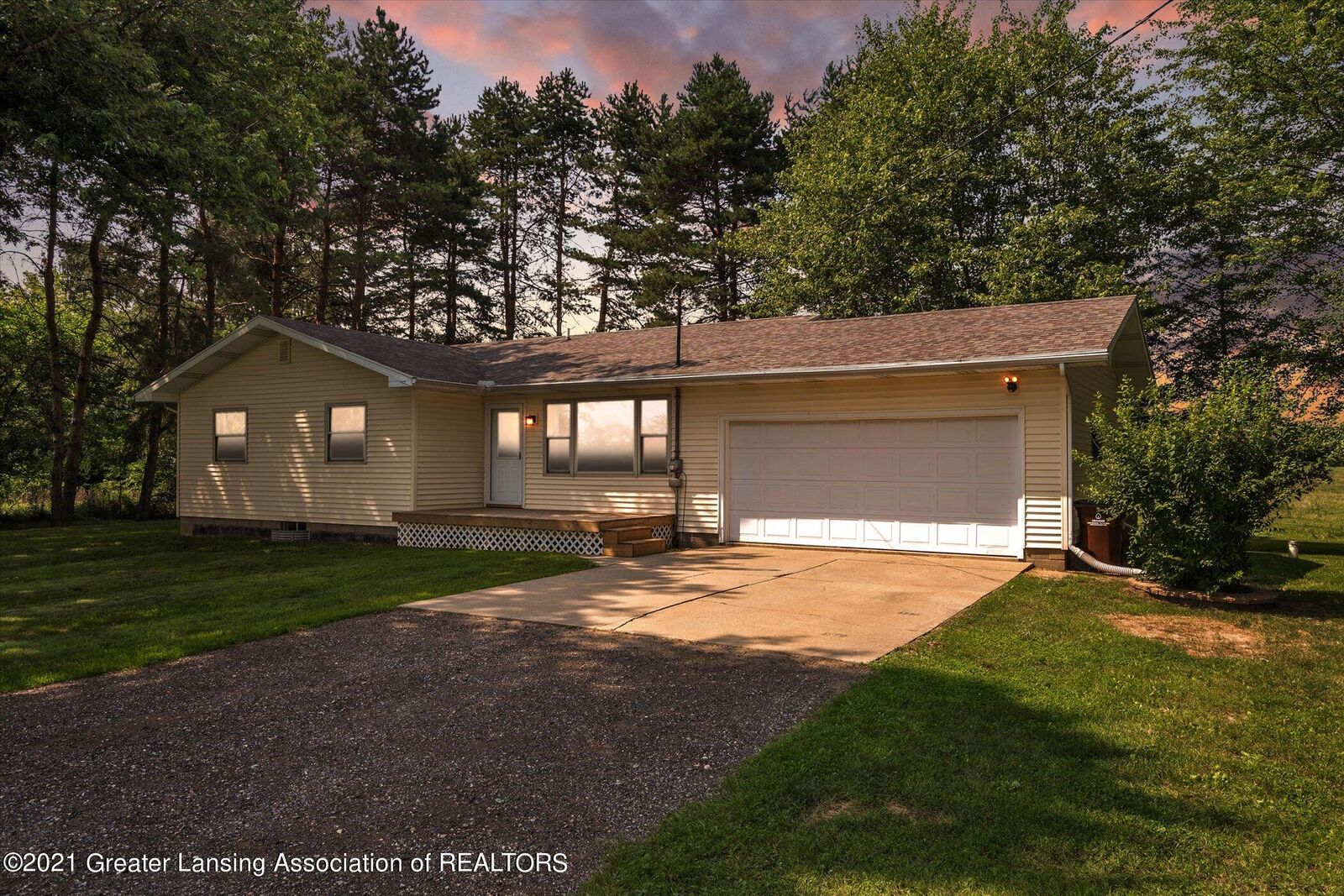 Property Photo:  3900 W Grand River Road  MI 48867 