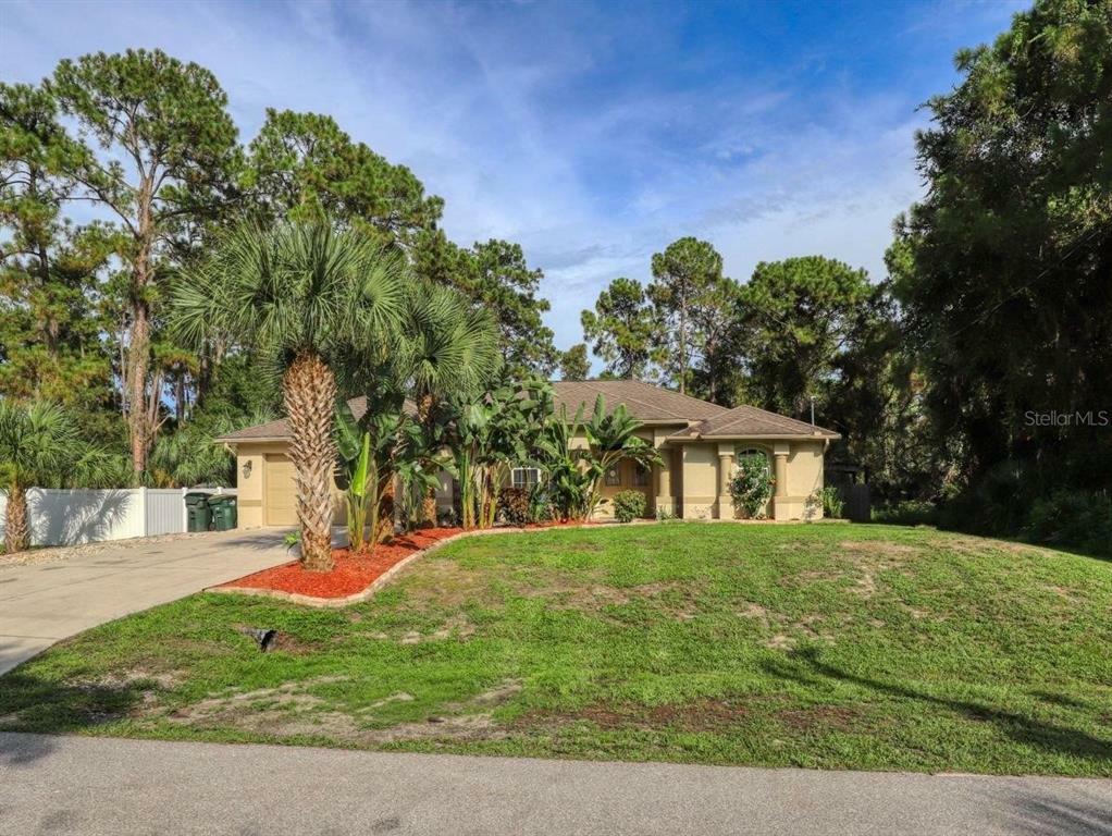 Property Photo:  4820 Talisman Terrace  FL 34286 