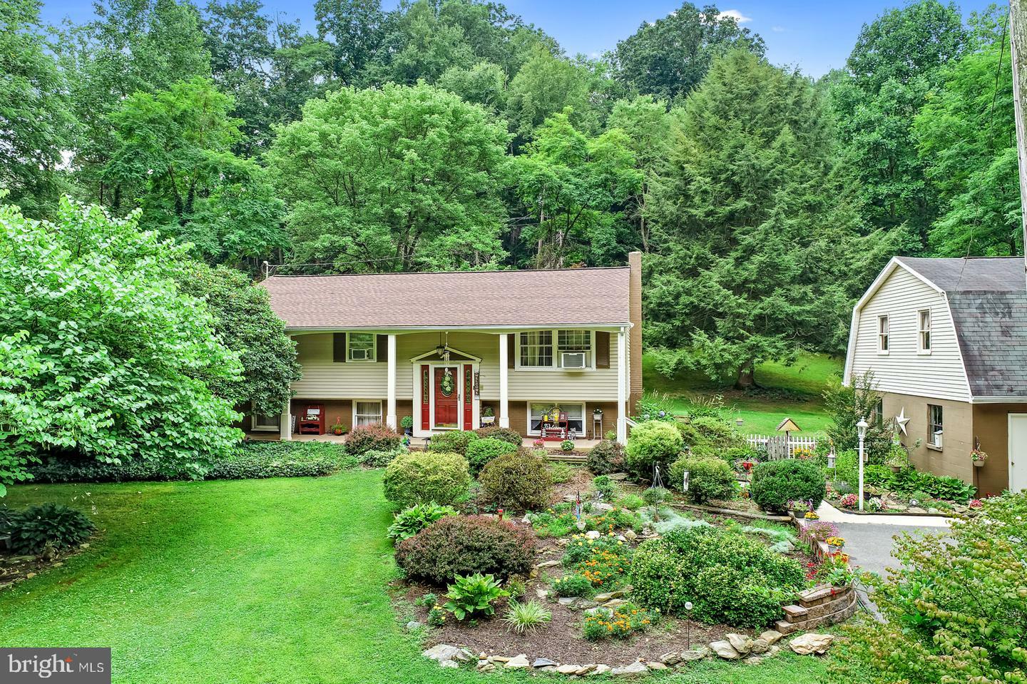 Property Photo: 381 New Bridgeville Road PA 17368
