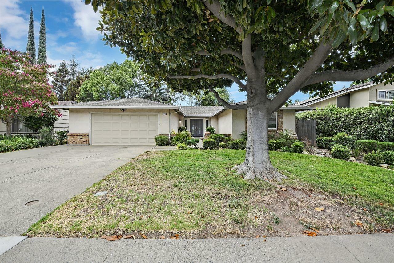 8243 Caribbean Way  Sacramento CA 95826 photo