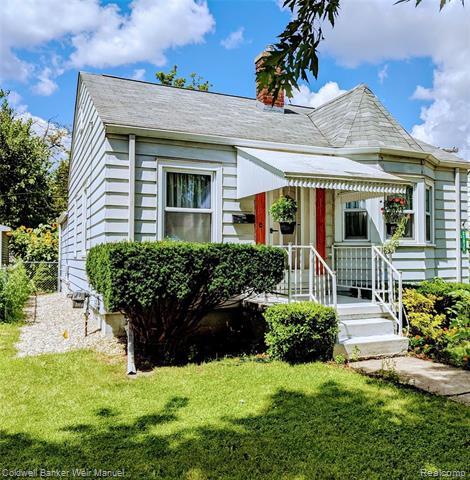 Property Photo:  21835 Virginia Avenue  MI 48021 