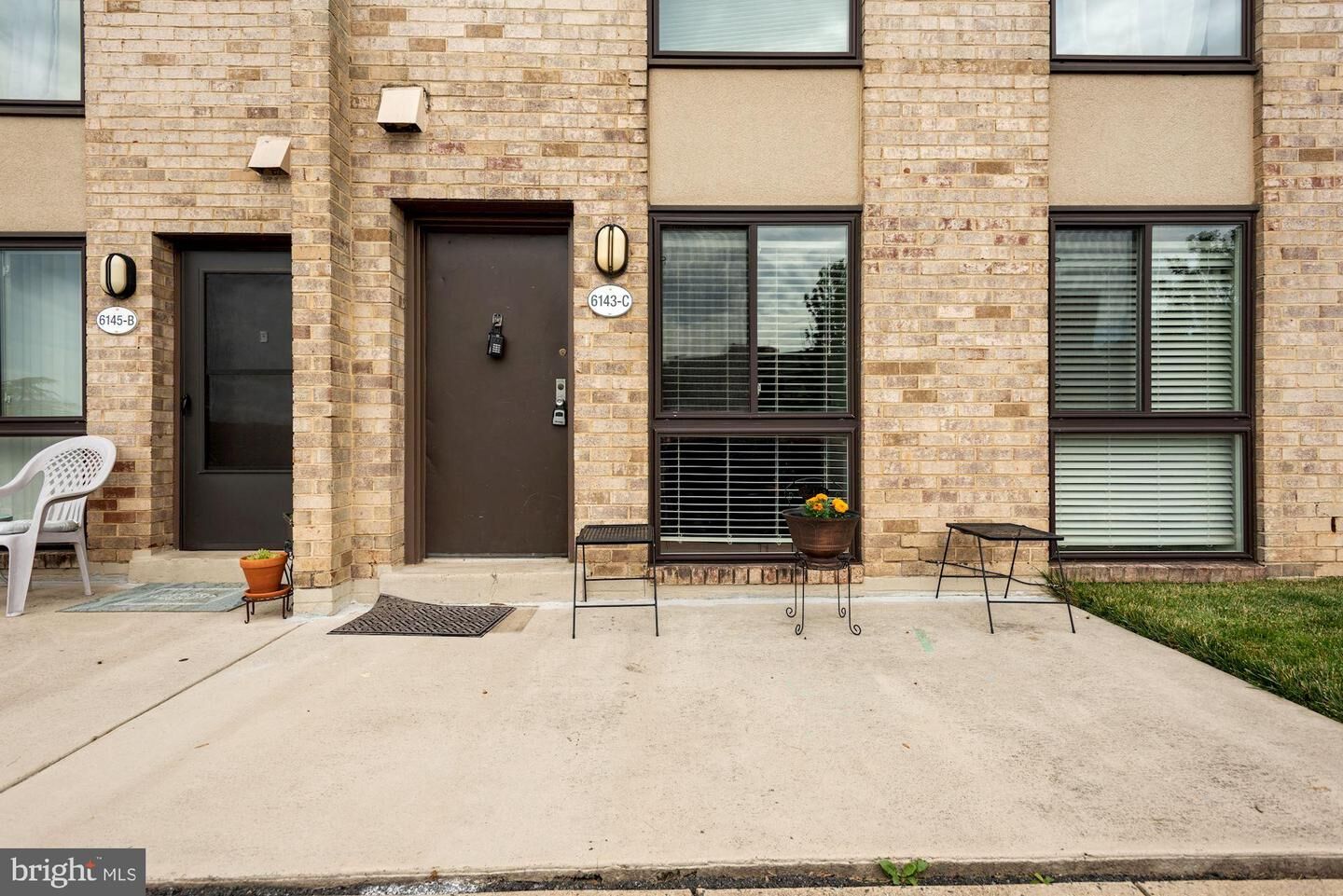 Property Photo:  6143 Edsall C  VA 22304 