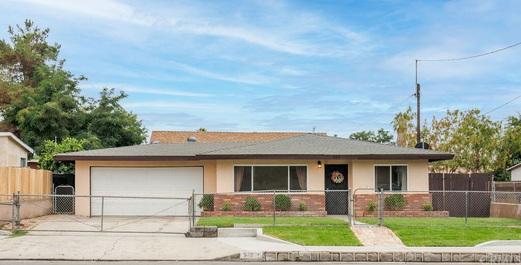 Property Photo:  515 W Western Avenue  CA 92374 