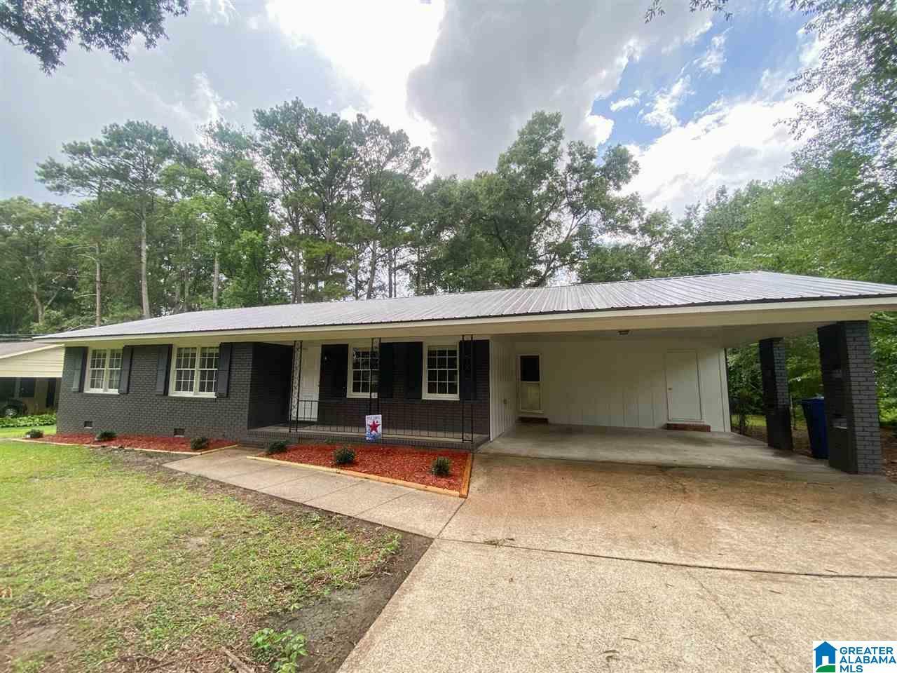 Property Photo:  816 Hilton Road  AL 36207 