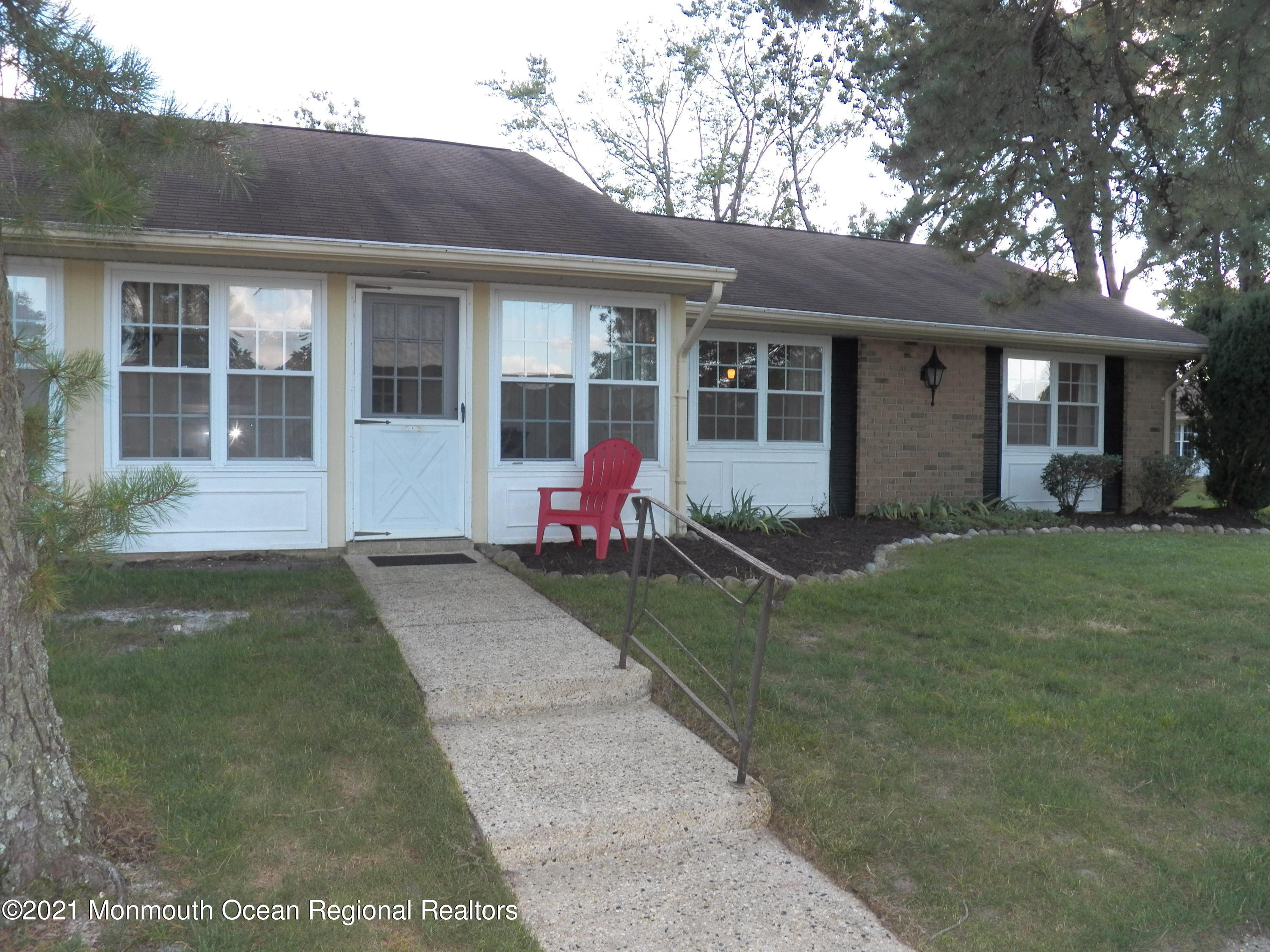 Property Photo:  58B Edinburgh Lane  NJ 08759 