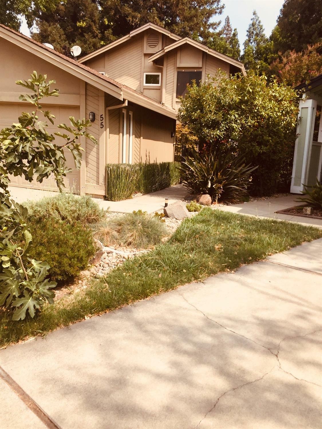 Property Photo: 55 Lanyard Court CA 95831