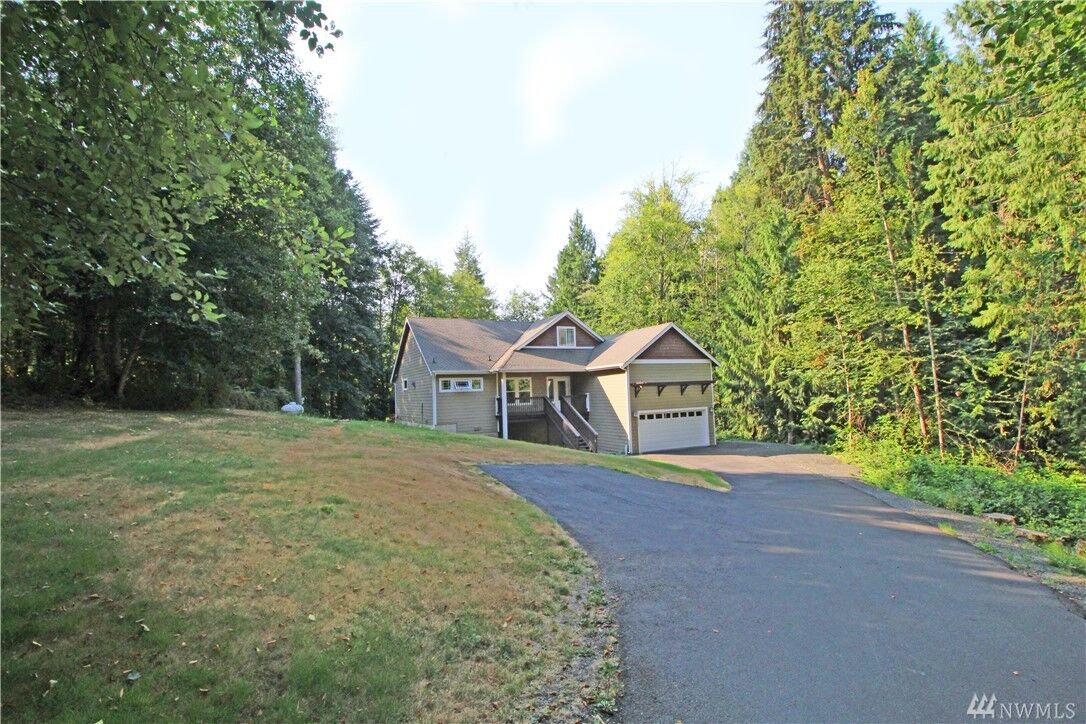 Property Photo:  8706  Long Lake Road SE  WA 98367 