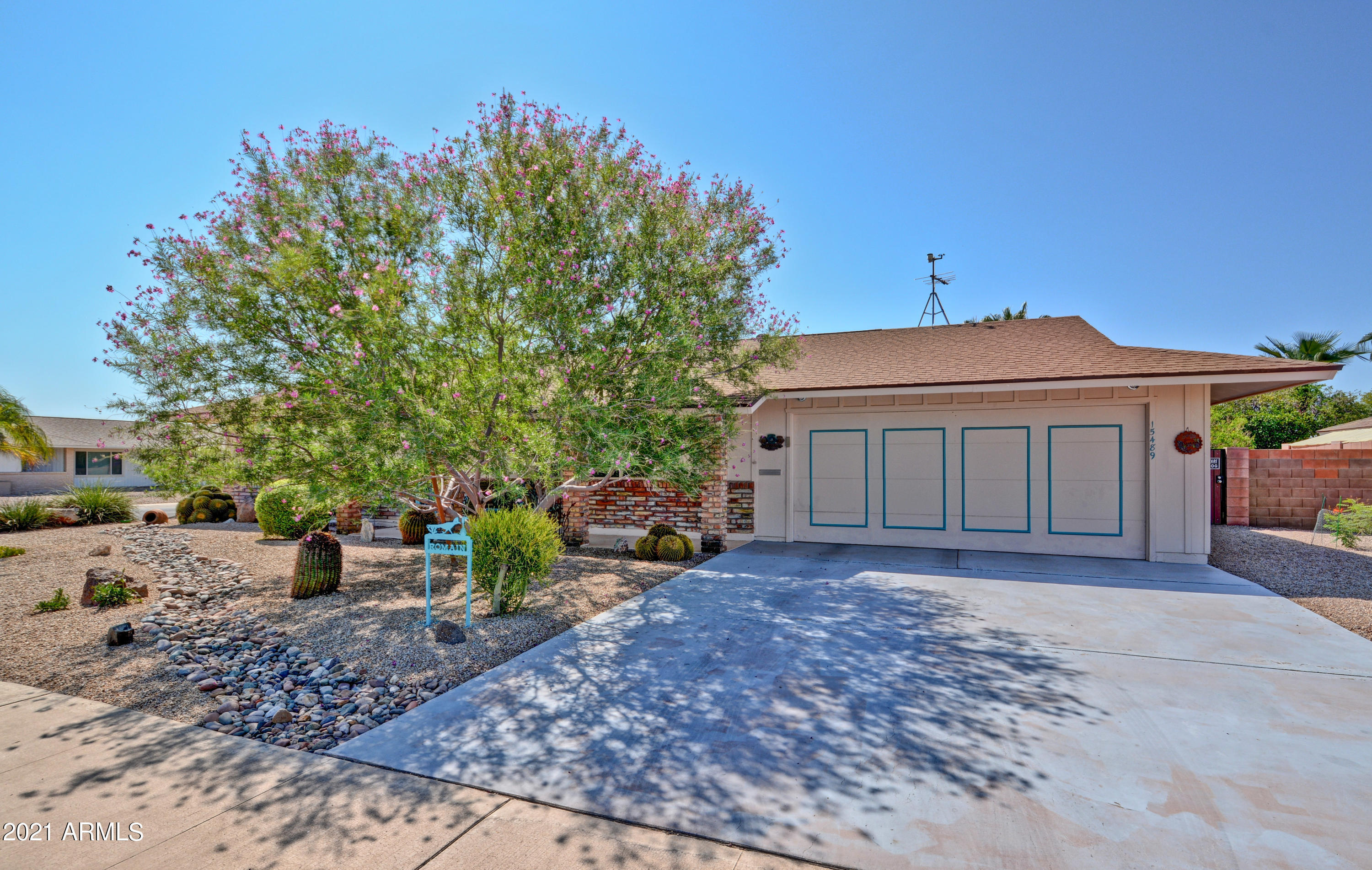 Property Photo: 15489 N Ridgeview Road AZ 85351