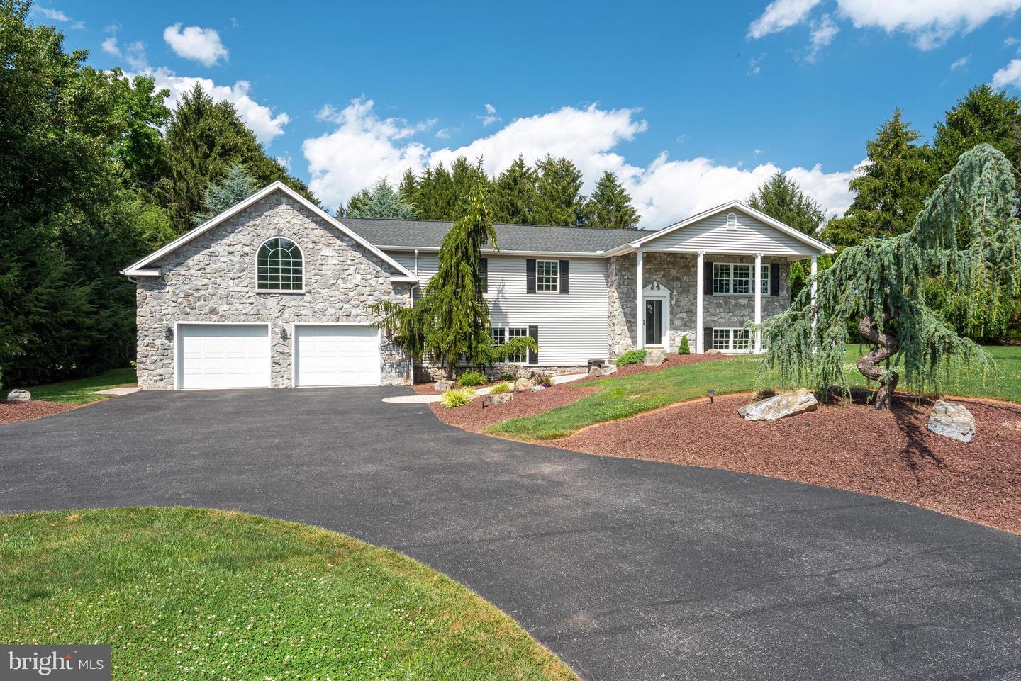 1120 Millcreek Road  York PA 17404 photo
