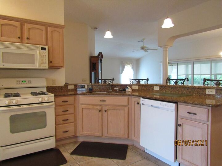 Property Photo: 17422 SE 72nd Overbrook Court FL 32162