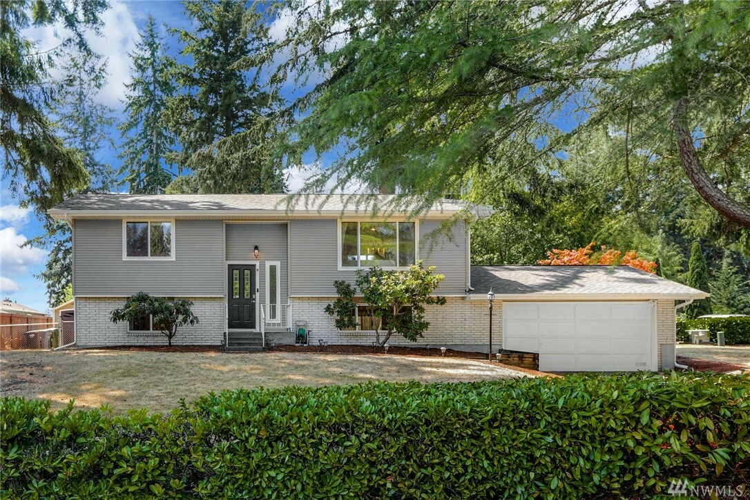 Property Photo:  5614 Academy Terrace Dr W  WA 98467 