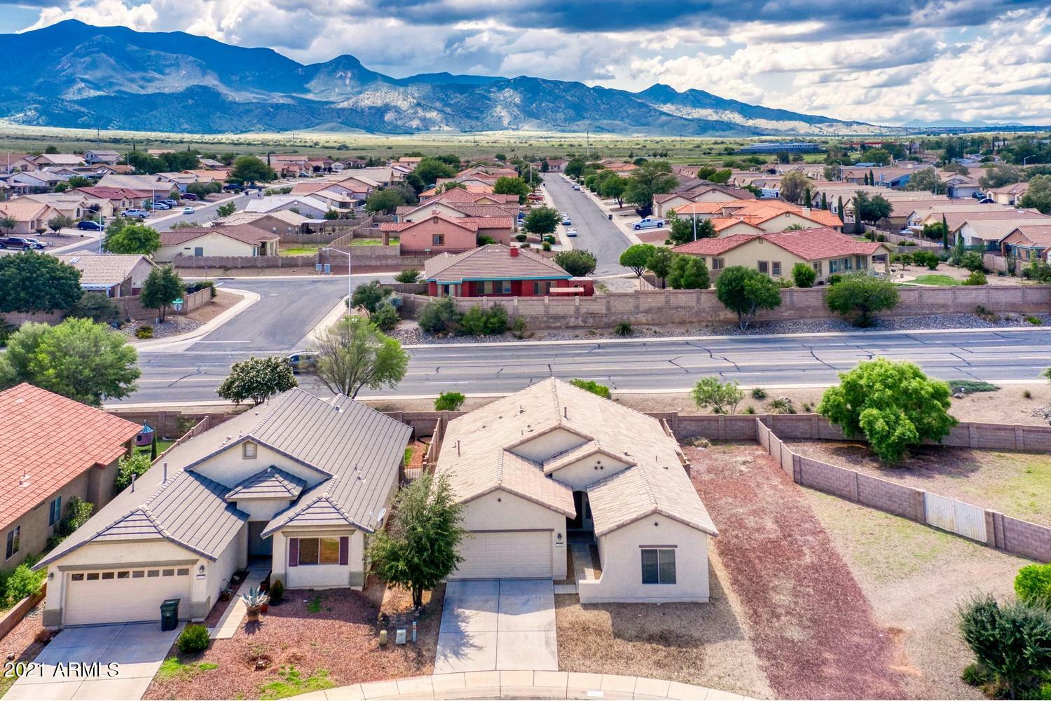 Property Photo:  2400 Desert Lily Lane  AZ 85635 