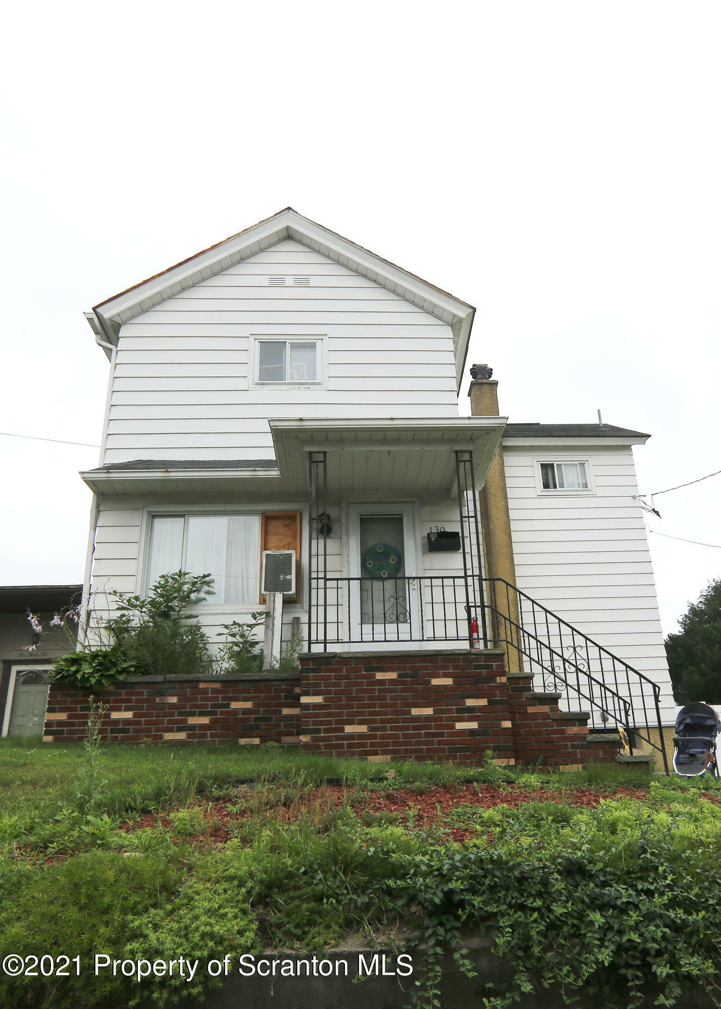 130 Pine Street  Throop PA 18512 photo