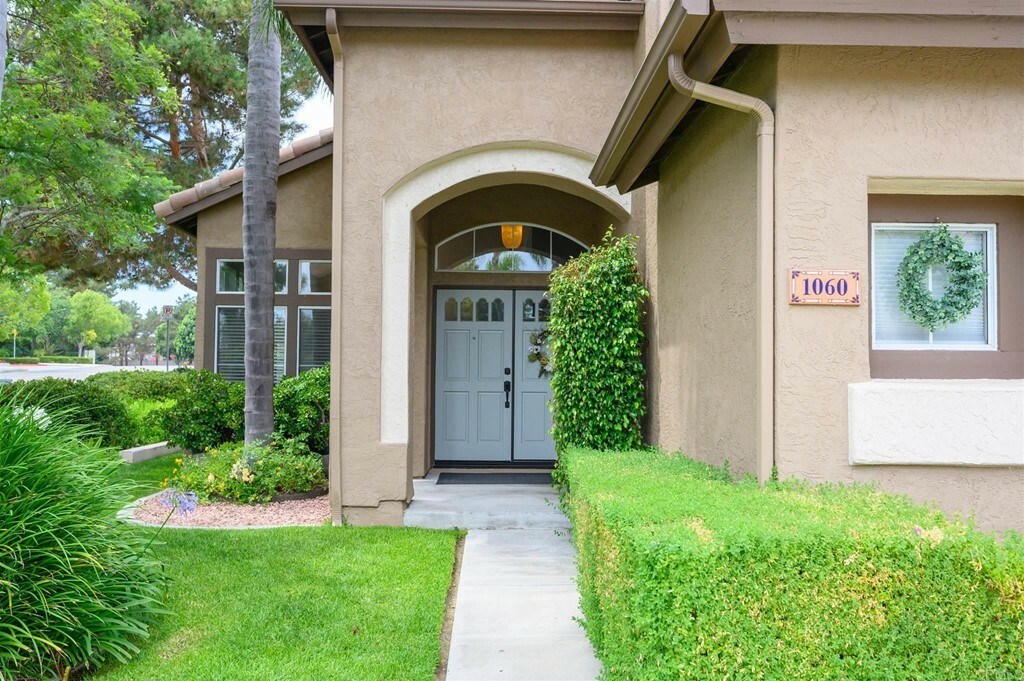 Property Photo:  1060 Park Meadows Road  CA 91915 