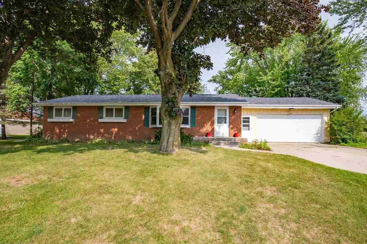 Property Photo:  3420 Arts Way  WI 54913 