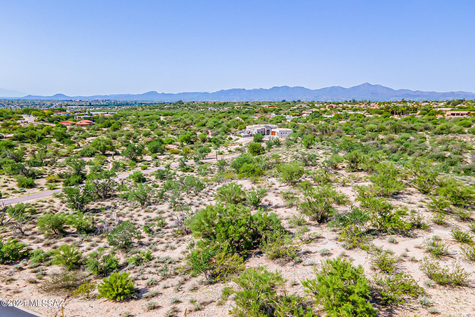 Property Photo:  2201 W Owl Head Place Place 70  AZ 85742 