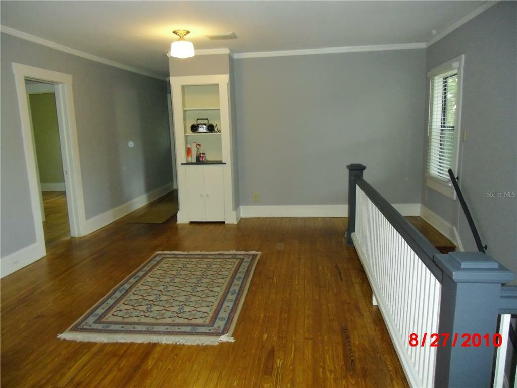 Property Photo:  5408 N Seminole Avenue B  FL 33604 