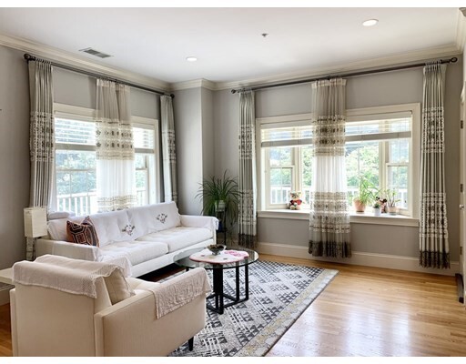 Property Photo: 255 Winter St 112 MA 02451