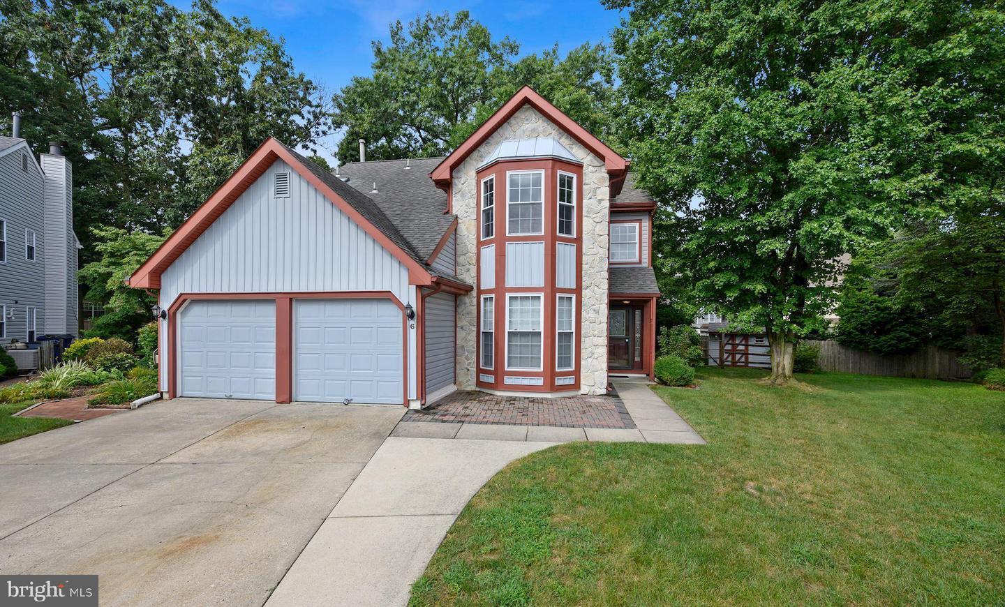 Property Photo: 6 Hampton Court NJ 08054