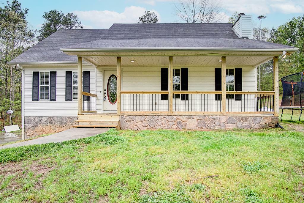 Property Photo:  1325 Oakview Drive  GA 30721 